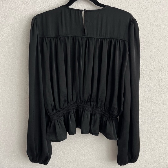 Steve Madden Pyper Washed-Satin Shirred-Yoke Peplum Top NWT - Picture 3 of 4